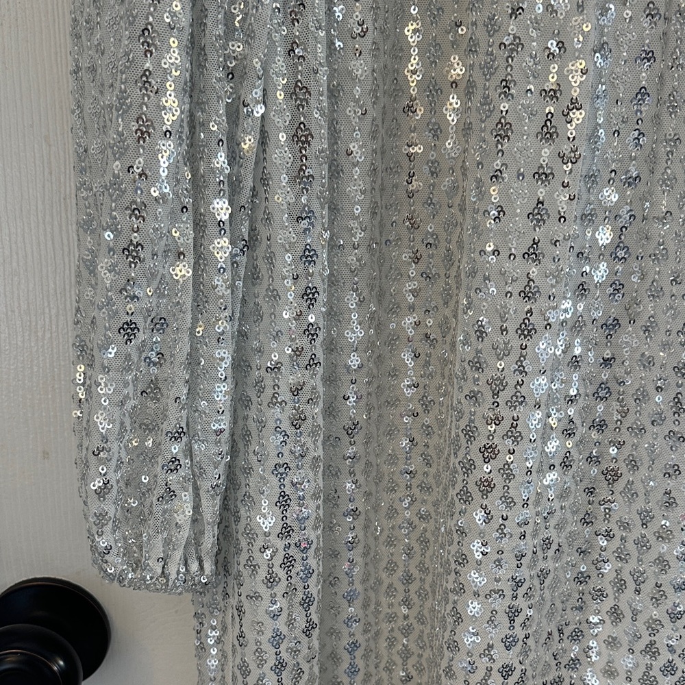 Chic Soul Silver Sequin Long Sleeve Dress - Picture 3 of 6